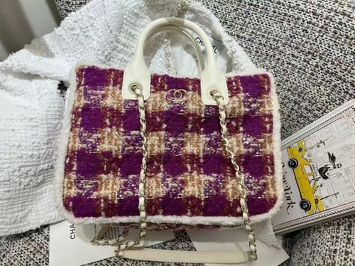 شانيل باق شوبنق مقاس 33cm