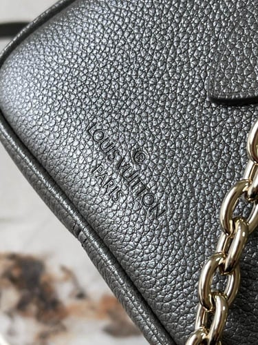 لوي فيتون Speedy Bandoulière مقاس 20.5cm