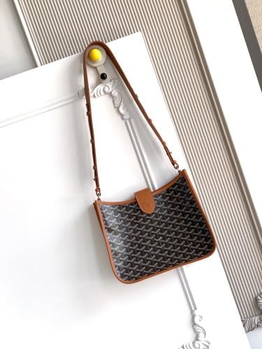 جويارد Goyard Musette مقاس 28cm