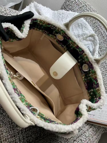 شانيل باق شوبنق مقاس 39cm