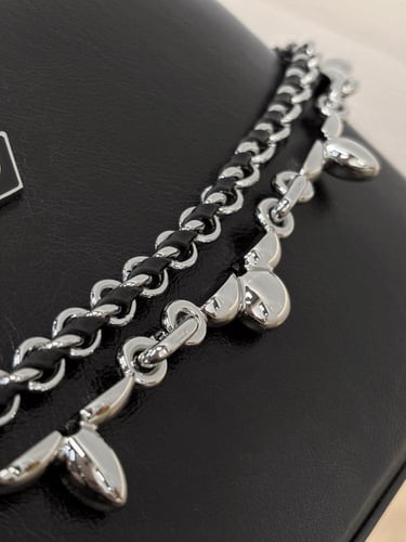 لوي فيتون CAPUCINES EAST-WEST مقاس 22cm