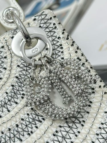 ديور ليدي ميني مقاس 17cm