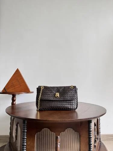 بوتيقا Madison مقاس 27cm