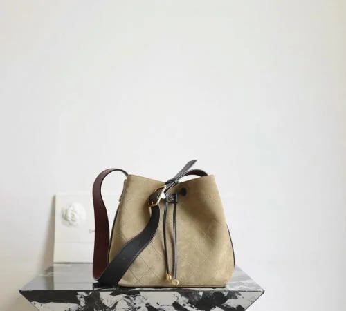 شانيل 26B مقاس 23cm