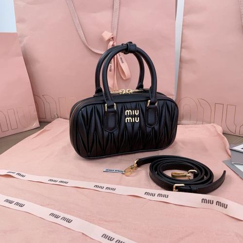 ميو ميو Arcadie مقاس 19cm