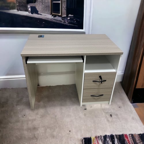 مكتب ميلامين مودرن 1م