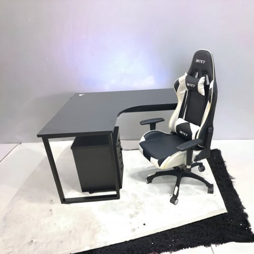 مكتب جيمنج مودرن بزاويه L