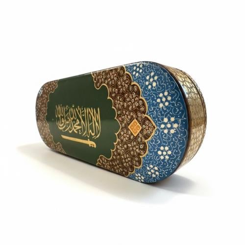 علبة خشبية مطعمه بالعاج والنحاس شعار المملكه