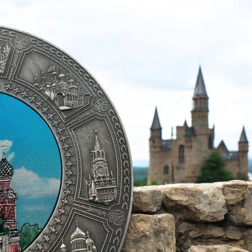 قطعة معدنية روسية ممغنطة تحمل معالم روسيا