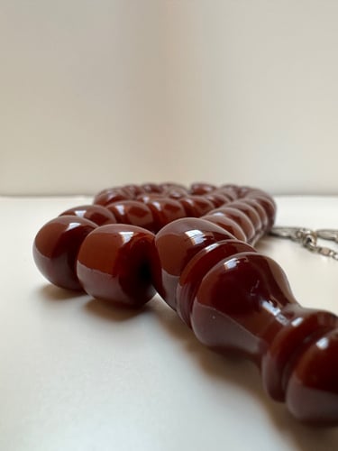 سبحة فاتوران الماني لون كرزي عدد الخرز 33