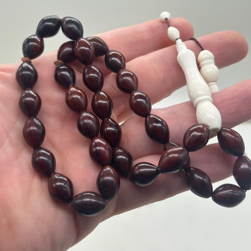 سبحة كوك مطعم بعظم جمل 33 خرزه