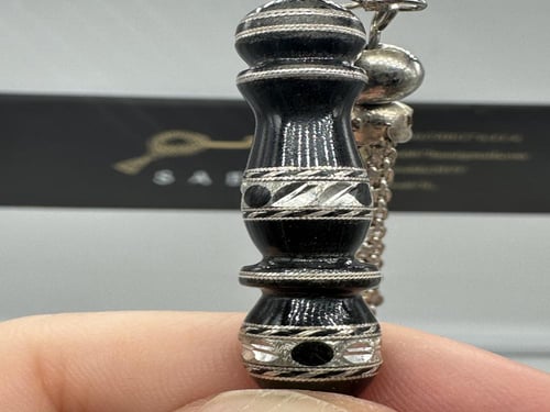 سبحة يسر حجازي مطعم بالفضه عدد الخرز 33