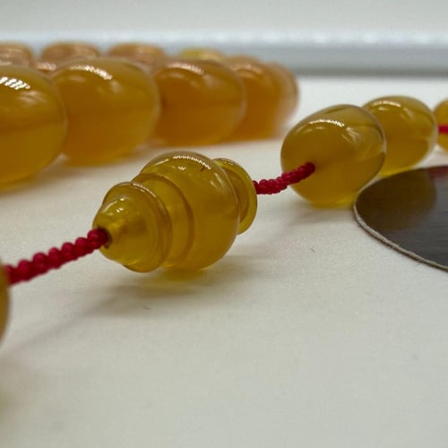 سبحة من مكعبات صب جديد