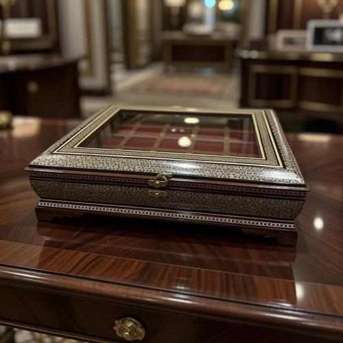 صندوق خواتم ومجوهرات مطعم بالعاج والنحاس سعة 30 خا...