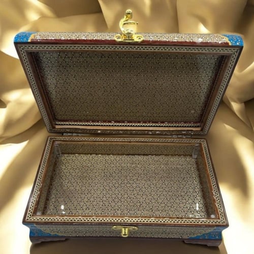 علبة خشبية فاخرة لحفظ المقتنيات صناعة يدوية