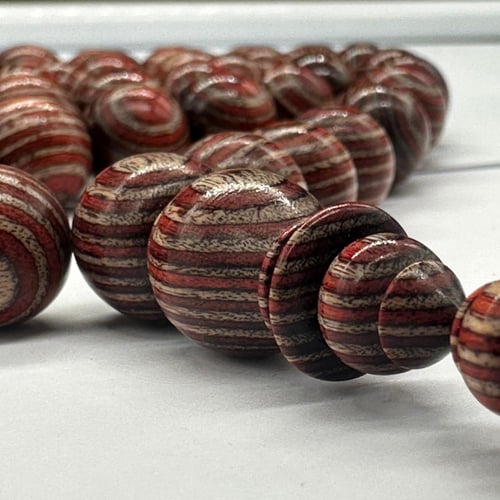 سبحة عيون من خشب الكافور