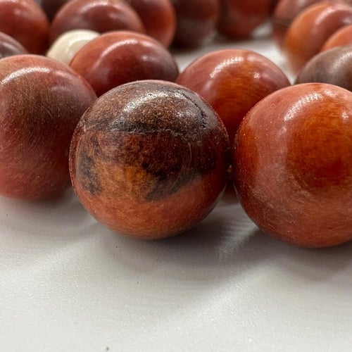 سبحة خشب وحيد القرن مطعم بعاج الفيل الافريقي