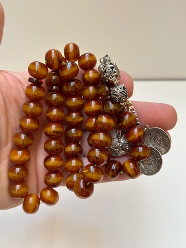 سبحة فاتوران الماني لون ضبعه فاتح عدد الخرز 45