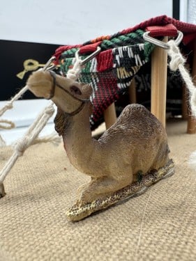 تحفة فنية بيت شعر صناعة يدوية