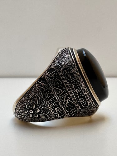 خاتم عقيق يماني صياغة العديل فضه 925