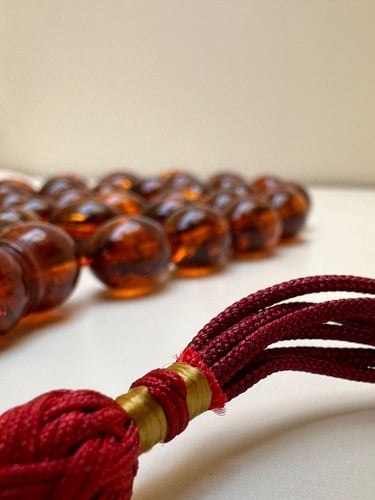 سبحة كهرمان عطش عدد الخرز 33