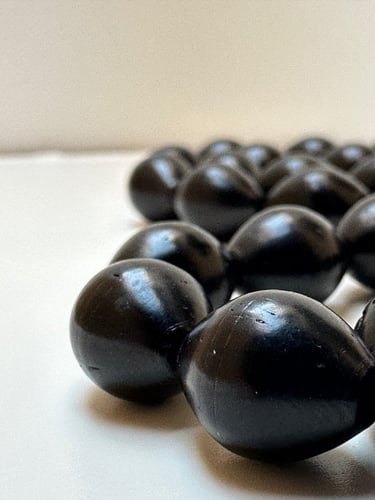 سبحة كوك قديم لون اسود عدد الخرز 33