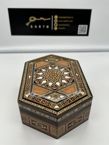 علبة خشبية فاخرة مطعم بالصدف