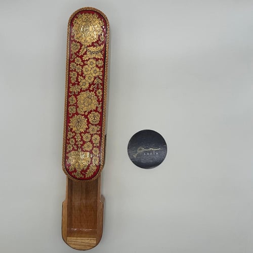 علبة خشبية فاخرة مطعمة بالعاج والنحاس