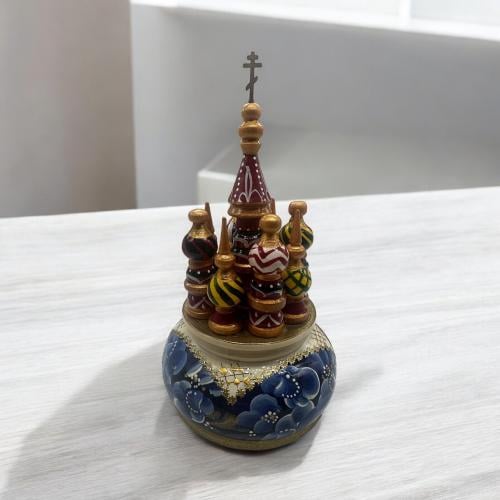 تحفة فنية صناعة روسية تصدر صوت جميل