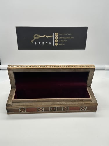 علبة فاخرة من خشب الموزاييك