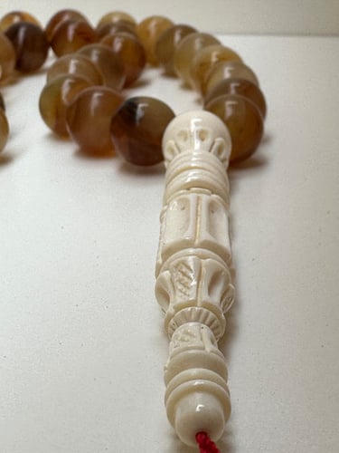 سبحة ترسه ظهر سلحفاه مطعم بالعاج عدد الخرز 33