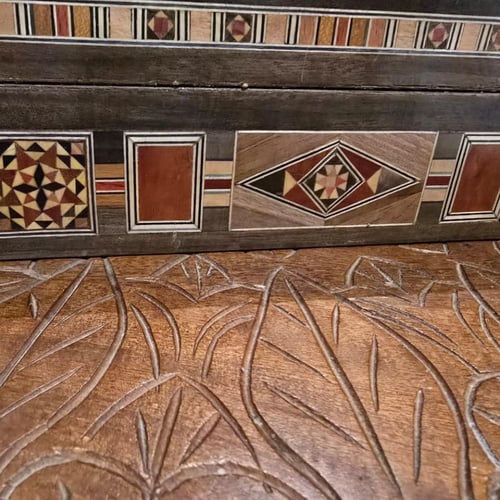 صندوق خشبي فاخر حفر ليزر لحفظ البخور او للاهداء