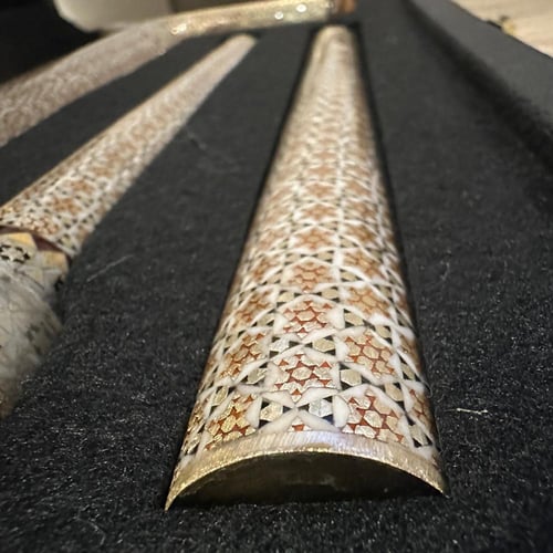 عصى مطعم بالعاج والنحاس مع شنطة ملكي