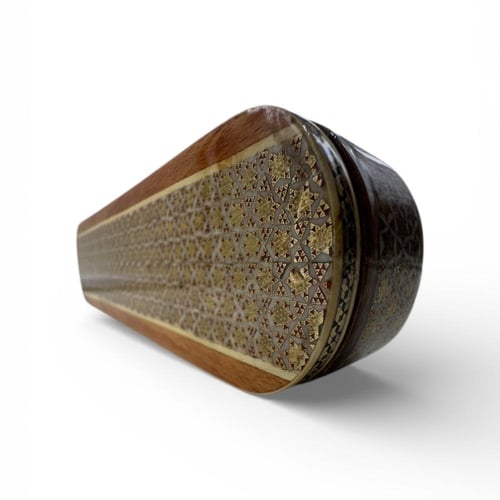 علبة خشبية فاخرة مطعمة بالعاج والنحاس