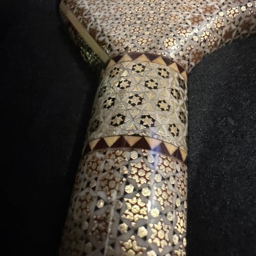 عصى مطعم بالعاج والنحاس مع شنطة ملكي