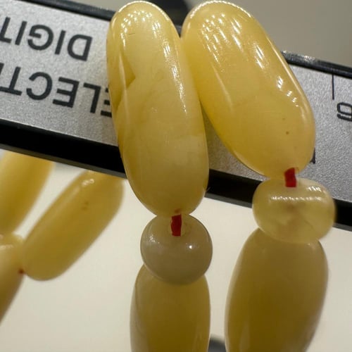 سبحة كهرمان بولندي حر تعجين بياض