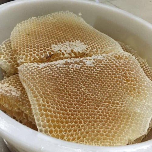 عسل بالشمع سدر ملكي 10 كيلو بشحن مجاني