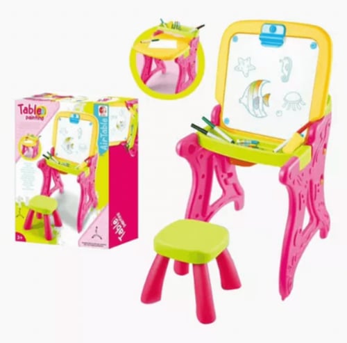 سبورة و طاولة مع كرسي