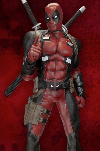 MARVEL CLASSICS - DEADPOOL - LIFE SIZE