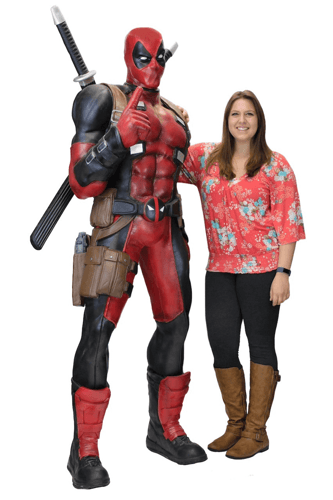 MARVEL CLASSICS - DEADPOOL - LIFE SIZE