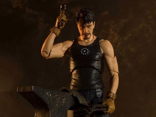 S.H.FIGUARTS TONY STARK (BIRTH OF IRON MAN EDITION...