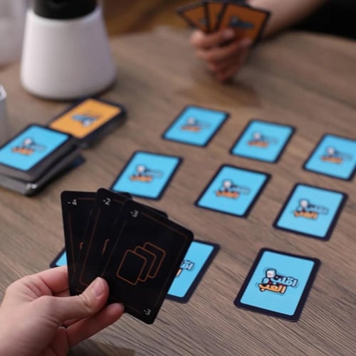 لعبة ورقية جماعية - اقلب والعبلعبة ورقية جماعية -...