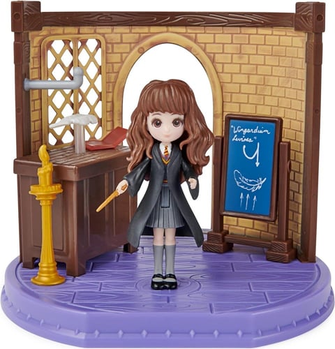 Wizarding World - Magical Minis - Charms Classroom...