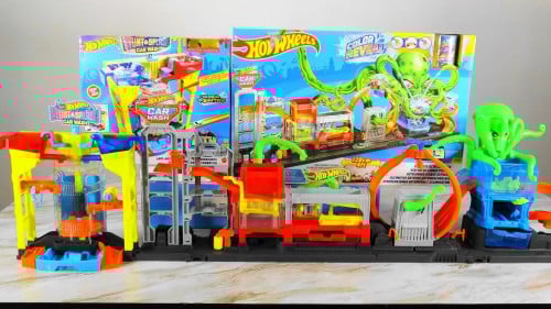 Hot Wheels City Ultimate Octo Car Wash Playset
