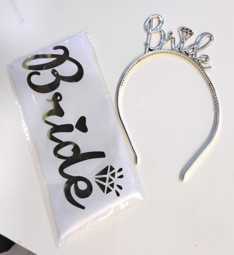 Bachelor's farewell necklace with the sash