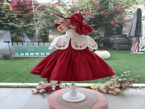 فستان سالي المميز+اكسسوار الشعر