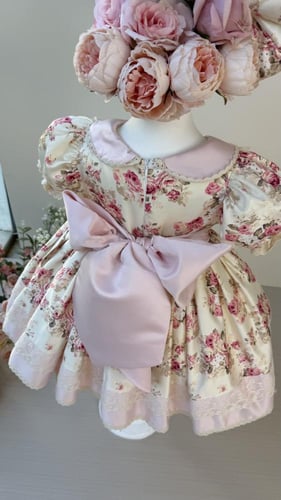 فستان مسك الفيكتوري+فيونكة الشعر (يفضل التاكد من ج...