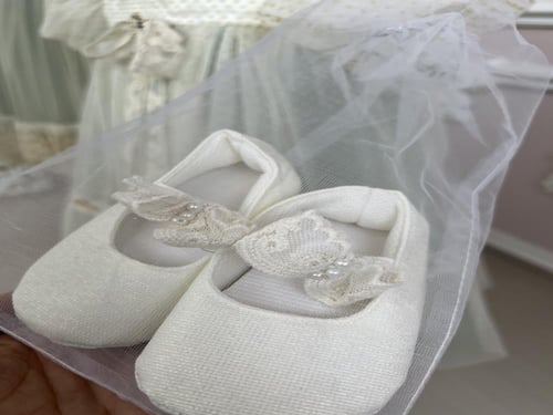 فستان فرنسي مواليد+ شوز وربطة