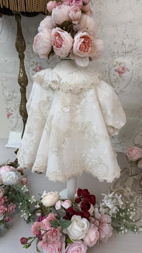 فستان عسولة الصغيرة