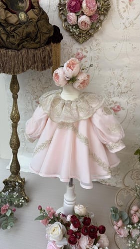 فستان وردتي الصغيرة